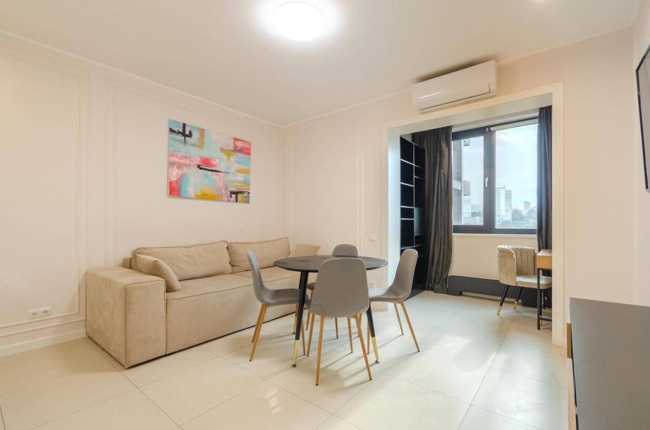 Petrovdom 13-141 In Rc New York Concept House With Bathroom Киев Екстериор снимка